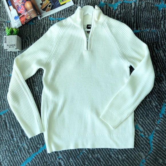 H&M Other - H&M Muscle Fit Knit Sweater Natural White M
